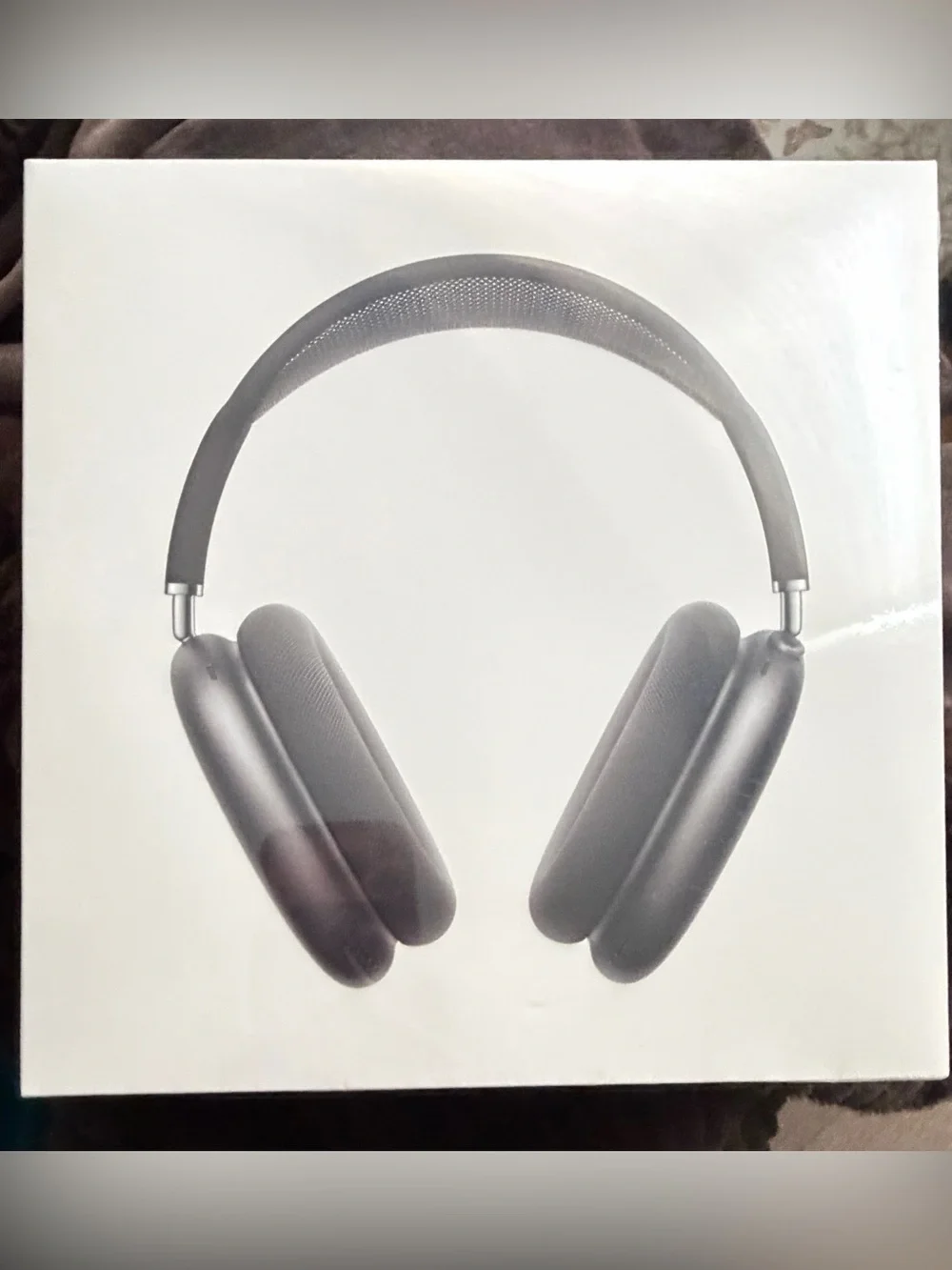 Apple Over-Ear Headphones — Gray